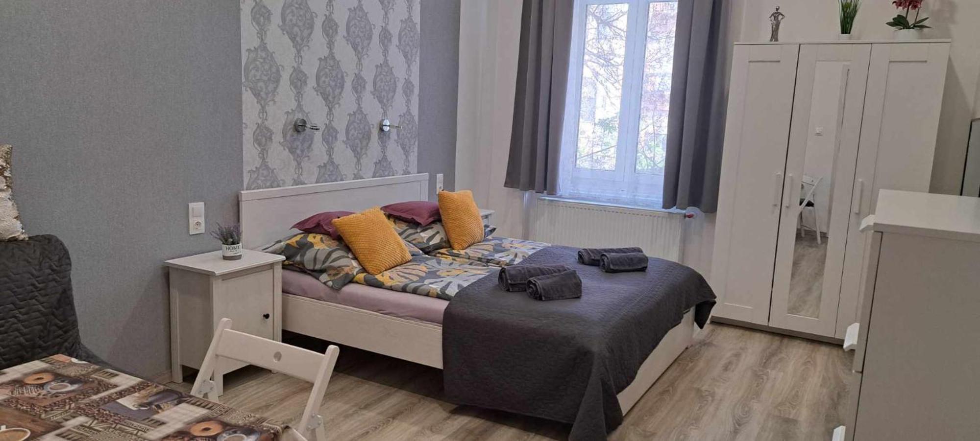 Pompar Belvarosi Apartman Szeged Buitenkant foto