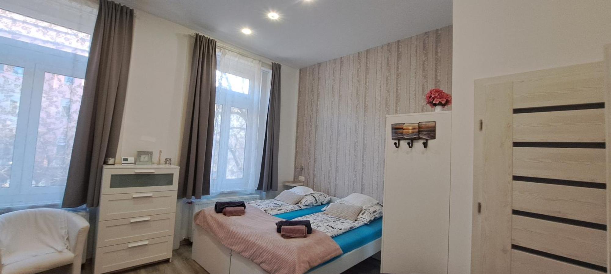 Pompar Belvarosi Apartman Szeged Buitenkant foto